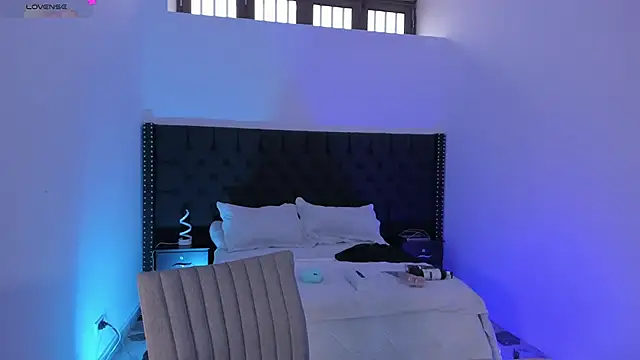 Snapshot of DereckCooperr chatting on 12/30/24, 08:15 DereckCooperr online show from 12/30/24, 08:15