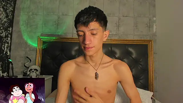 Snapshot of DereckCooperr chatting on 03/07/25, 08:02 DereckCooperr online show from 03/07/25, 08:02