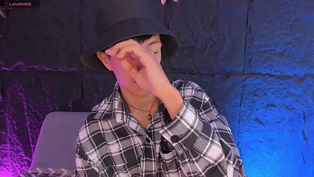 DereckCooperr online show from 02/17/26, 10:49