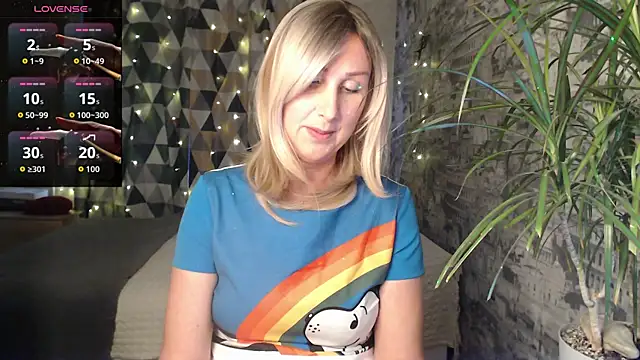 Snapshot of Ariel_the_mermaid chatting on 11/27/25, 07:21 Ariel the mermaid online show from 11/27/25, 07:21