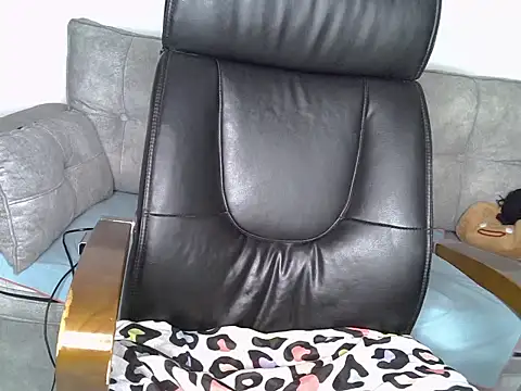 bebygirl143s online show from 02/16/26, 07:54