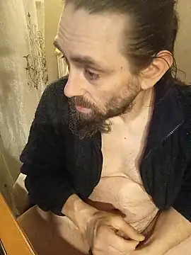 Snapshot of teekoine1 chatting on 01/04/25, 01:42 teekoine1 online show from 01/04/25, 01:42