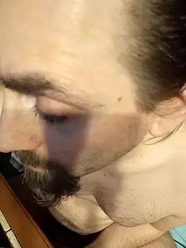 Snapshot of teekoine1 chatting on 01/09/25, 04:19 teekoine1 online show from 01/09/25, 04:19