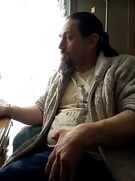 Snapshot of teekoine1 chatting on 02/01/25, 02:02 teekoine1 online show from 02/01/25, 02:02