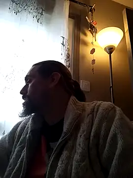 Snapshot of teekoine1 chatting on 10/31/25, 02:40 teekoine1 online show from 10/31/25, 02:40