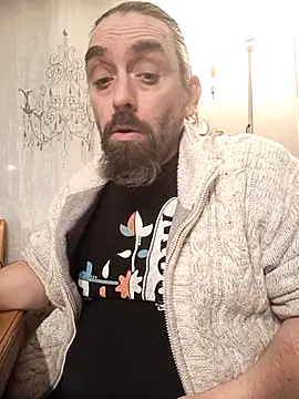 Snapshot of teekoine1 chatting on 11/12/25, 11:25 teekoine1 online show from 11/12/25, 11:25