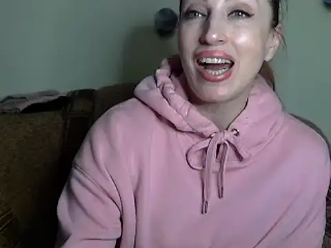 Jillian Pattie online show from 12/02/25, 01:39