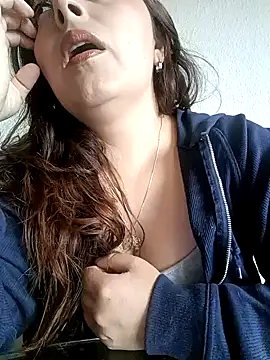 Snapshot of seherlatin chatting on 02/05/25, 09:07 seherlatin online show from 02/05/25, 09:07