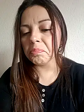 Snapshot of seherlatin chatting on 02/12/25, 04:00 seherlatin online show from 02/12/25, 04:00