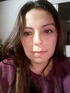 Snapshot of seherlatin chatting on 02/14/25, 02:28 seherlatin online show from 02/14/25, 02:28