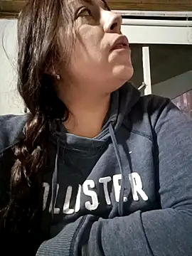 Snapshot of seherlatin chatting on 03/01/25, 11:47 seherlatin online show from 03/01/25, 11:47