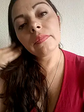 Snapshot of seherlatin chatting on 03/02/25, 05:36 seherlatin online show from 03/02/25, 05:36