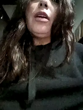 Snapshot of seherlatin chatting on 03/08/25, 03:28 seherlatin online show from 03/08/25, 03:28