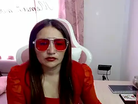 EVA GRAYS online show from 02/08/25, 04:25