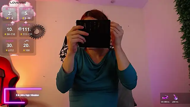 Katy Van online show from 12/15/25, 08:57