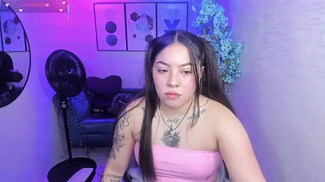 Isa reel online show from 09/18/25, 03:58