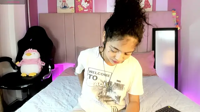 Winnifer Gonzal online show from 03/14/25, 03:48