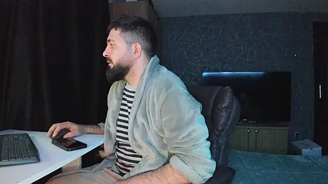 Snapshot of Eduu2322 chatting on 12/09/24, 12:23 Eduu2322 online show from 12/09/24, 12:23