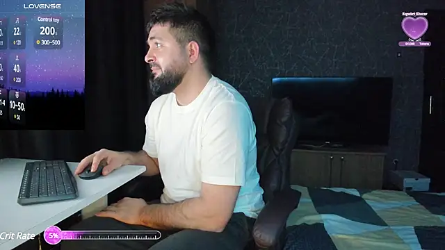 Snapshot of Eduu2322 chatting on 12/11/24, 11:00 Eduu2322 online show from 12/11/24, 11:00