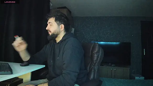 Snapshot of Eduu2322 chatting on 01/07/25, 10:41 Eduu2322 online show from 01/07/25, 10:41