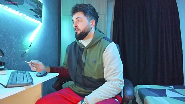 Snapshot of Eduu2322 chatting on 02/01/25, 10:34 Eduu2322 online show from 02/01/25, 10:34