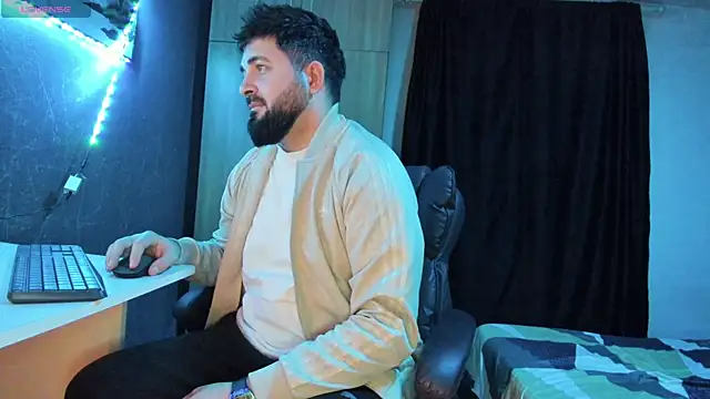 Snapshot of Eduu2322 chatting on 02/03/25, 10:32 Eduu2322 online show from 02/03/25, 10:32