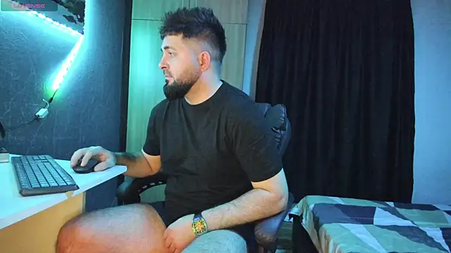 Snapshot of Eduu2322 chatting on 02/12/25, 10:26 Eduu2322 online show from 02/12/25, 10:26