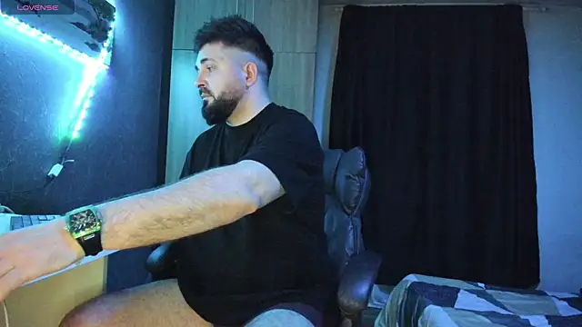 Snapshot of Eduu2322 chatting on 03/08/25, 10:24 Eduu2322 online show from 03/08/25, 10:24