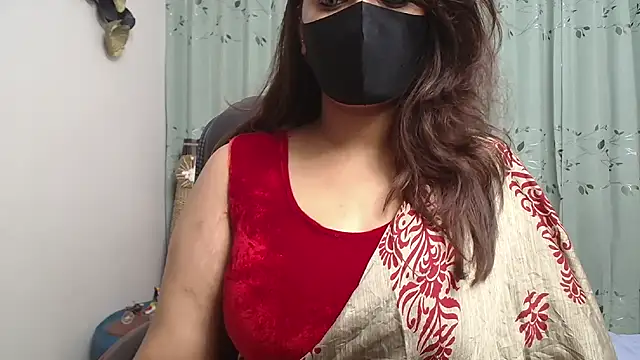 Snapshot of OH-Monica chatting on 10/18/25, 07:42 OH-Monica online show from 10/18/25, 07:42