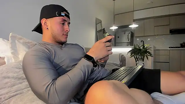 Chriskyle  online show from 02/19/25, 02:44