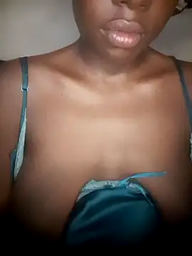 Snapshot of Saggy_boobs chatting on 12/13/24, 07:10 Saggy boobs online show from 12/13/24, 07:10