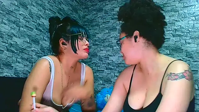 vanellope12 online show from 05/25/26, 05:13