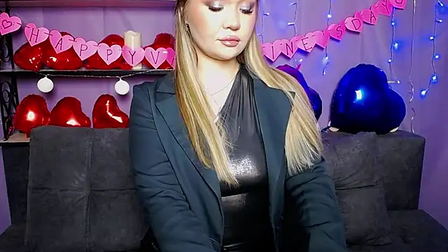 StacyYellig online show from 02/02/25, 11:11