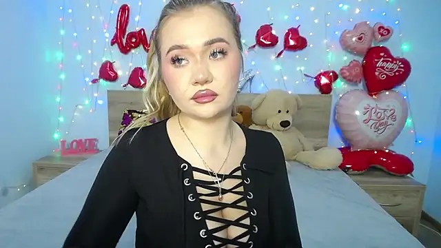 StacyYellig online show from 02/06/25, 06:46