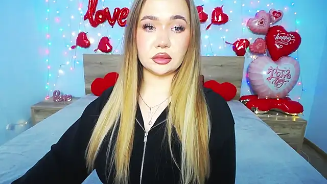 StacyYellig online show from 02/08/25, 05:51