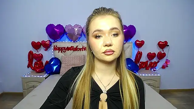 StacyYellig online show from 02/11/25, 06:33