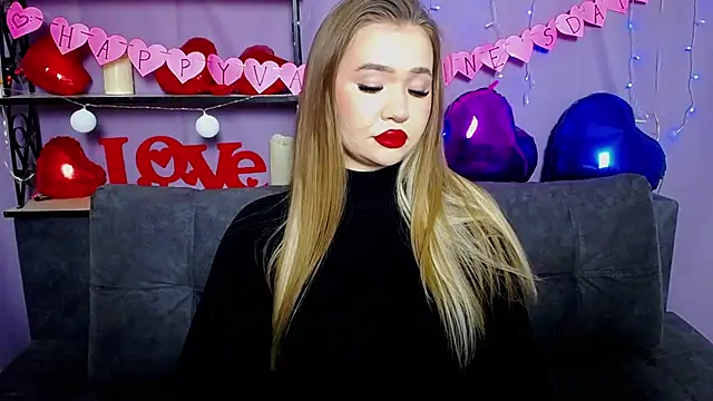 StacyYellig online show from 02/14/25, 06:23