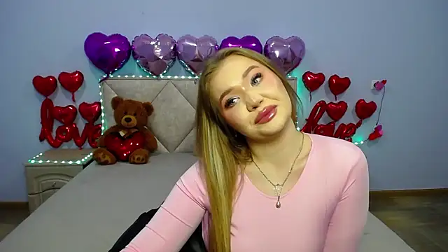 StacyYellig online show from 03/06/25, 05:24