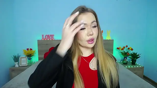 StacyYellig online show from 03/12/25, 11:31