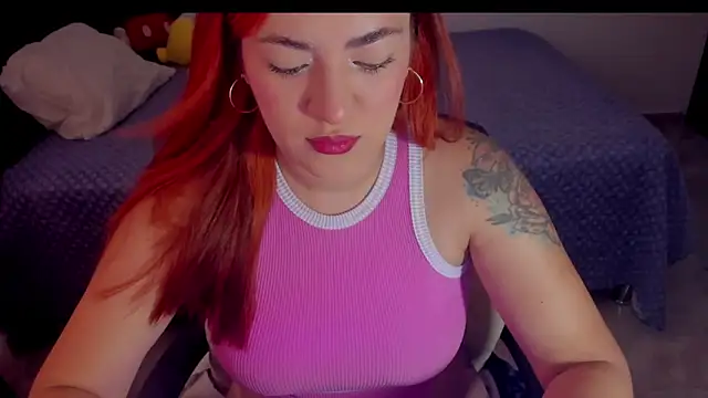 Snapshot of eva__xox chatting on 04/07/26, 07:14 eva xox online show from 04/07/26, 07:14