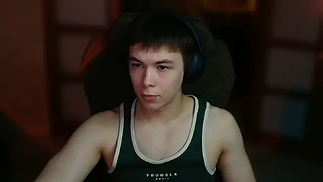 Snapshot of KoreanIdol chatting on 12/05/25, 02:36 KoreanIdol online show from 12/05/25, 02:36