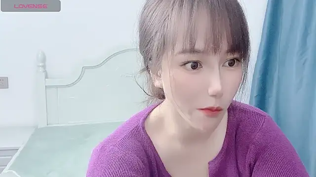 Snapshot of LIsha--170 chatting on 10/14/25, 10:05 LIsha--170 online show from 10/14/25, 10:05