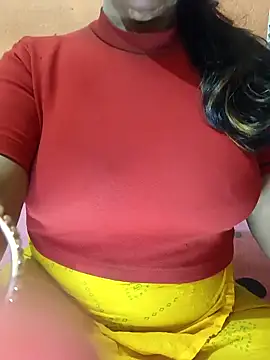 Snapshot of CUTE_SOPHIA- chatting on 12/28/24, 05:57 CUTE SOPHIA- online show from 12/28/24, 05:57