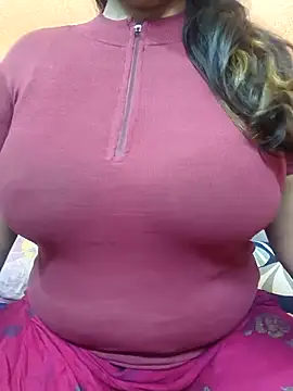 Snapshot of CUTE_SOPHIA- chatting on 02/22/25, 05:02 CUTE SOPHIA- online show from 02/22/25, 05:02