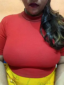 Snapshot of CUTE_SOPHIA- chatting on 02/23/25, 08:11 CUTE SOPHIA- online show from 02/23/25, 08:11