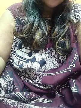 Snapshot of CUTE_SOPHIA- chatting on 02/25/25, 10:39 CUTE SOPHIA- online show from 02/25/25, 10:39