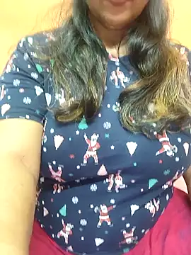 Snapshot of CUTE_SOPHIA- chatting on 03/16/25, 06:44 CUTE SOPHIA- online show from 03/16/25, 06:44