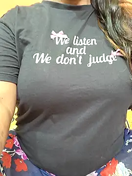 Snapshot of CUTE_SOPHIA- chatting on 10/03/25, 07:55 CUTE SOPHIA- online show from 10/03/25, 07:55