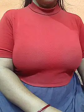 CUTE SOPHIA- online show from 07/05/26, 04:19