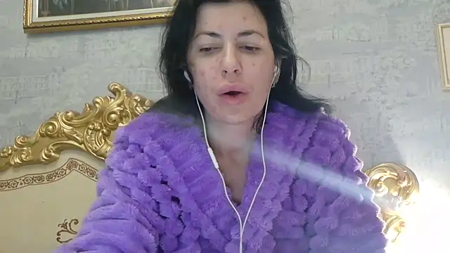 StunnigArt online show from 04/15/26, 01:23